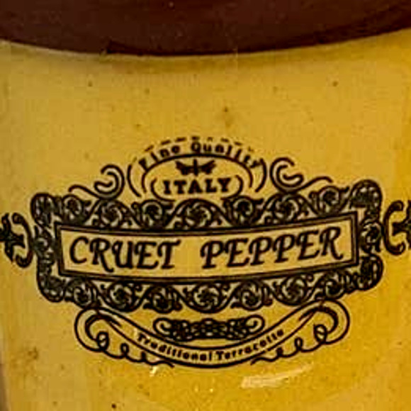 Cruet Salt & Pepper Shakers with Metal Caddy/Tray ITALY - Italian Scroll Design - Picture 3 of 6